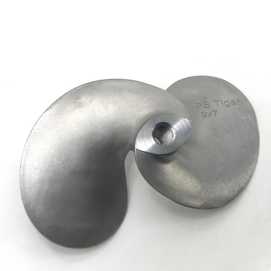 9 X 7 with 3/4" Threaded Hub Longtail Propeller